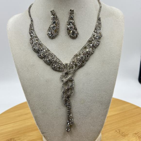 Maximalist Crystal Necklace And Earring Set Bridal Prom Homecoming Regencycore - Picture 1 of 7